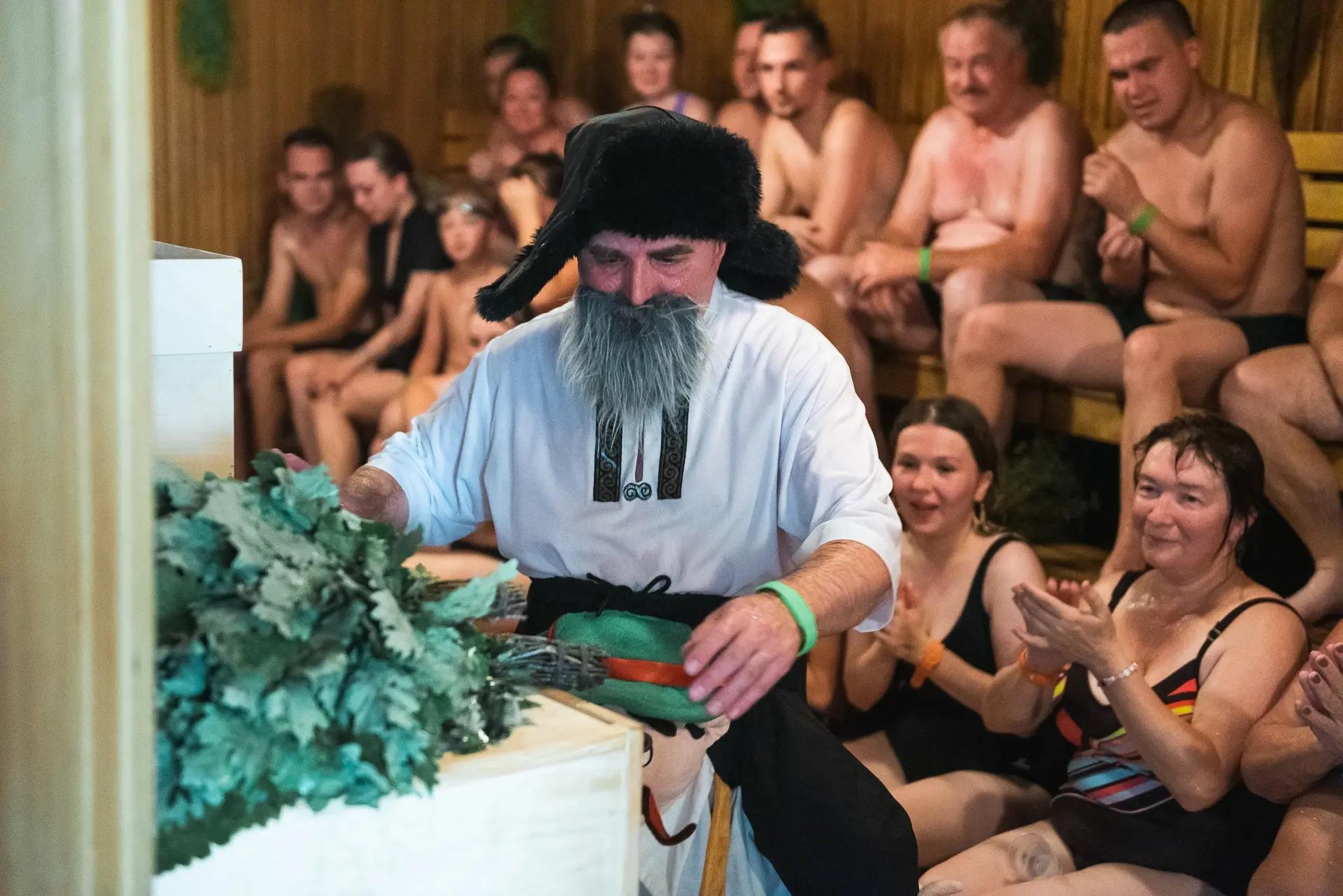 Парения в русской парной 